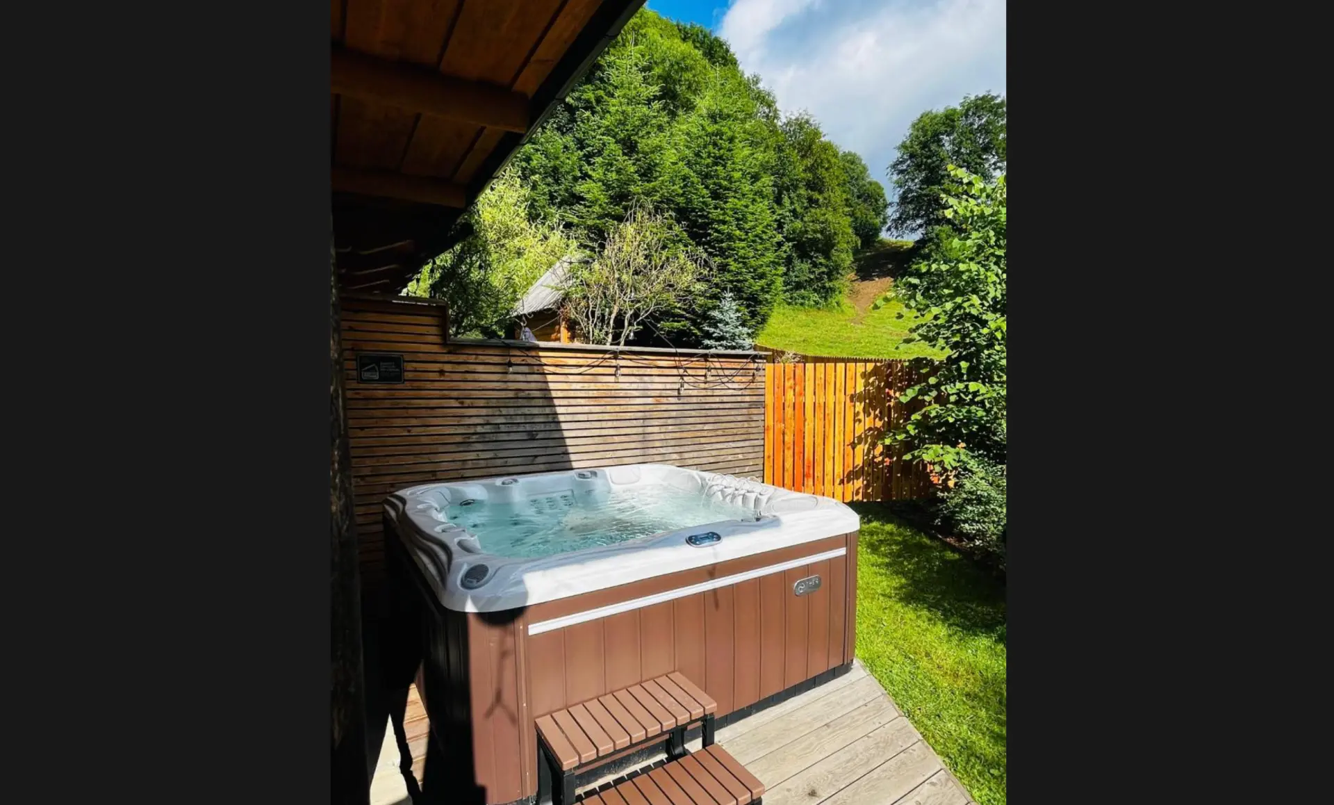Jacuzzi pod zadaszeniem — Ostoja Pod Tatrami, Zakopane Olcza