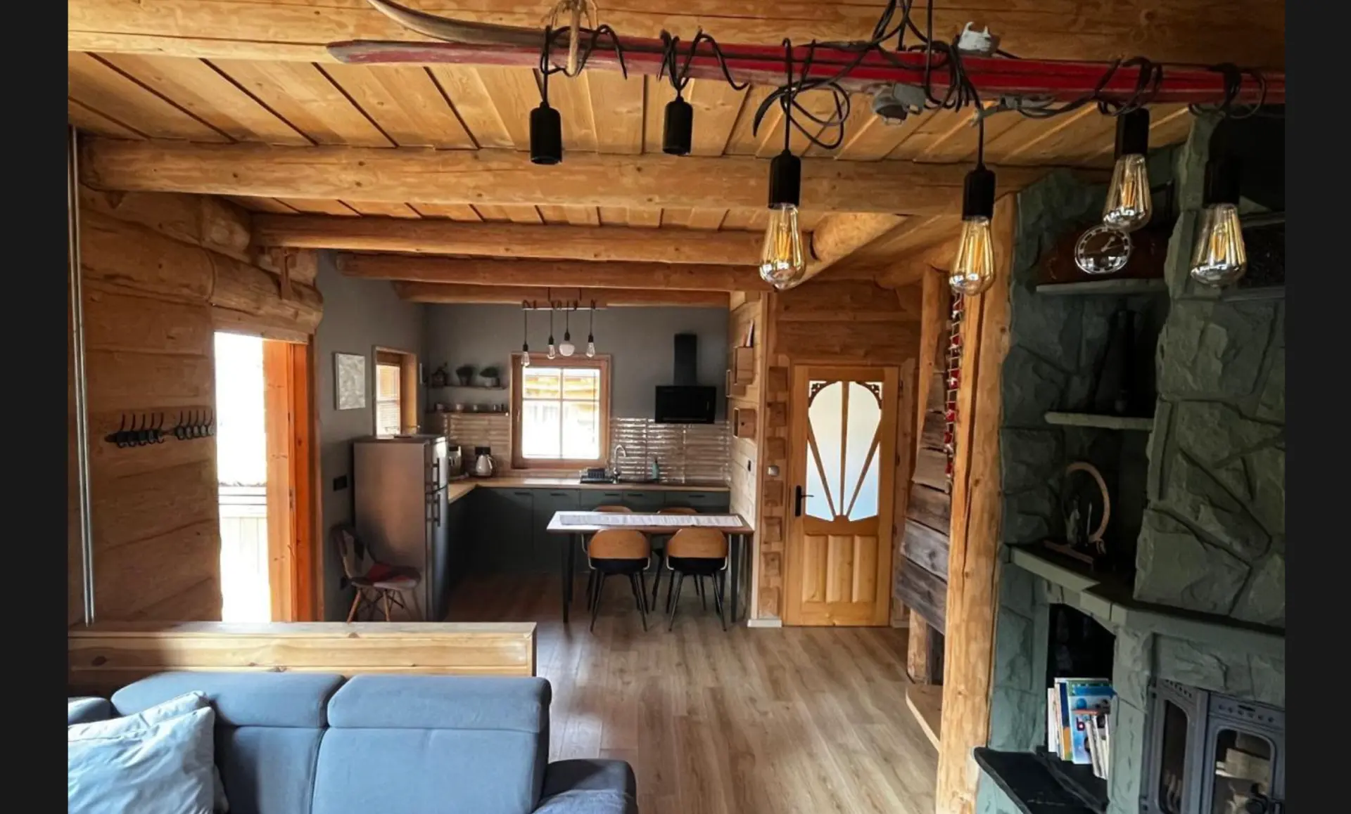 Salon z kominkiem — Ostoja Pod Tatrami, Zakopane Olcza
